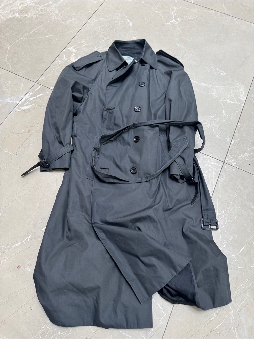 Aquascutum london trench coat. Sz 40 reg